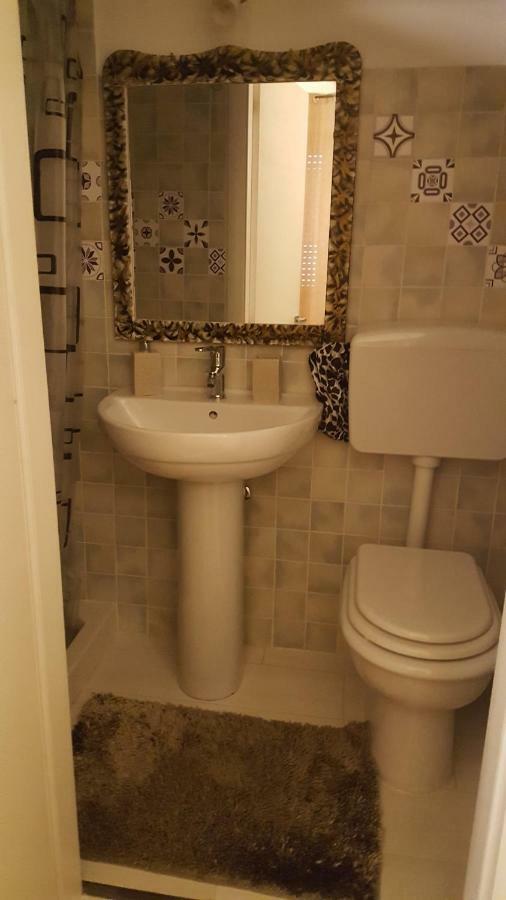 Da Adriana Guesthouse Санта-Тереза-Галлура Экстерьер фото